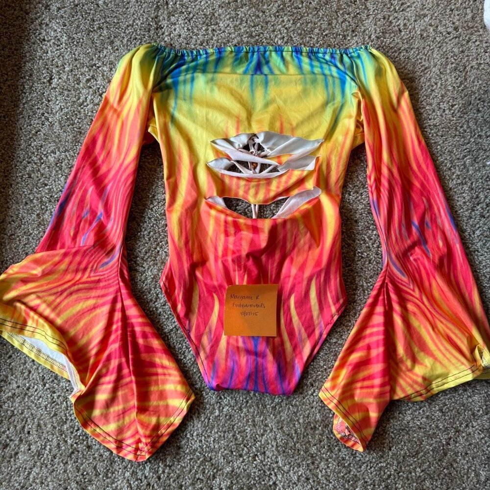 Handmade Tie Dye Slit Weave Bodysuit - Picture 5 of 7